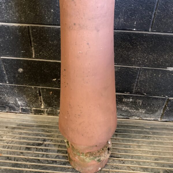 1 Fluted Pot (CP4)