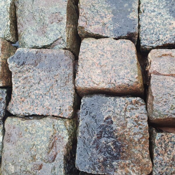 Mountsorrel Higgledy-Piggledy Granite Setts