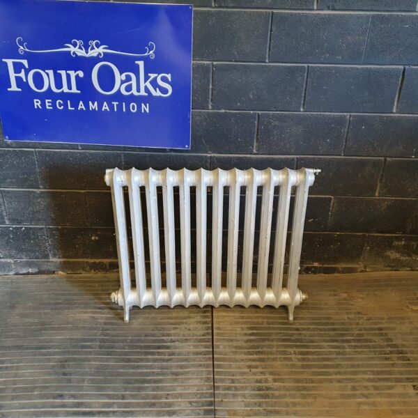Reclaimed cast iron duchess radiator