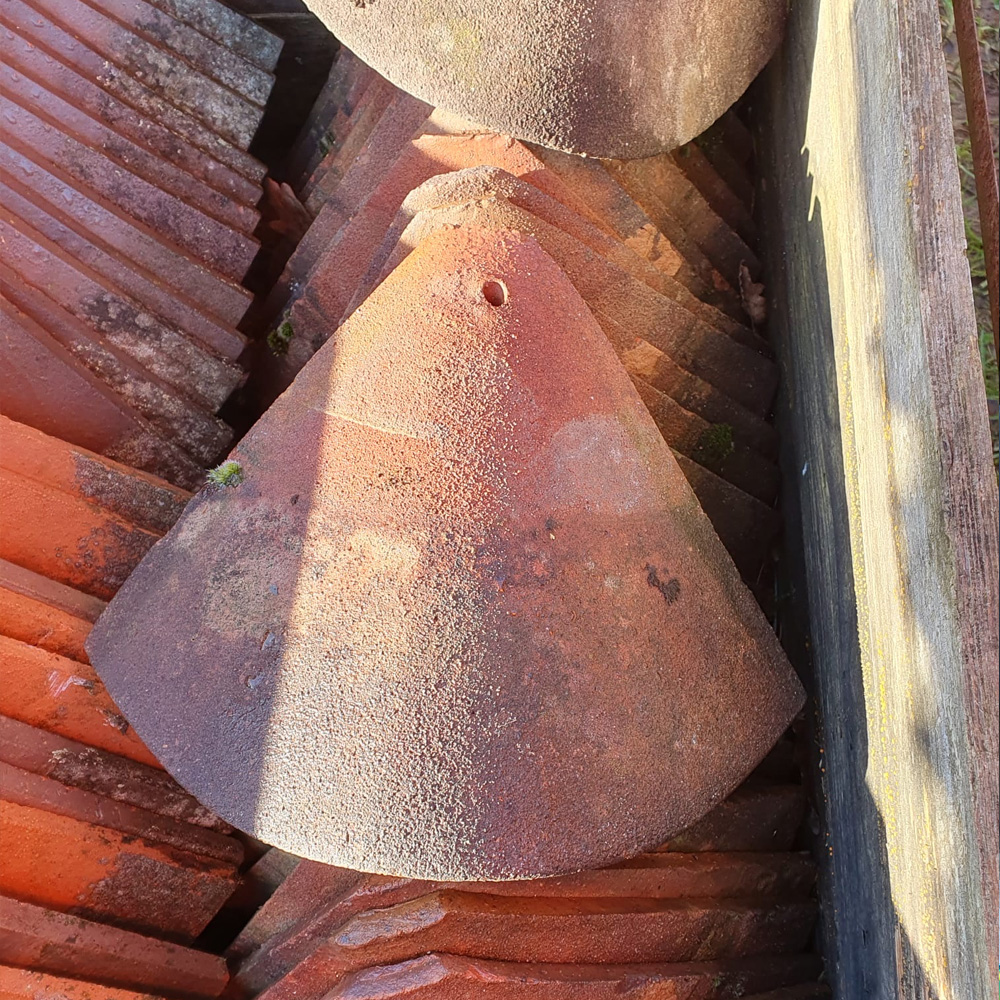 Hips And Valleys